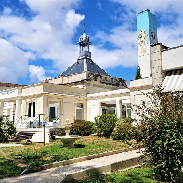 Thermes De Saujon Tour Soins