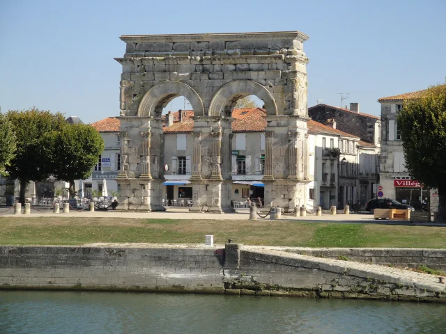 Arc de Germanicus à Saintes - elsacoeffe